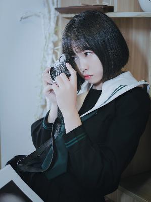 亭亭玉立四月天月色阑珊处情已晚