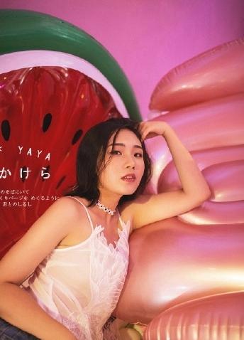 女大学生的沙龙室