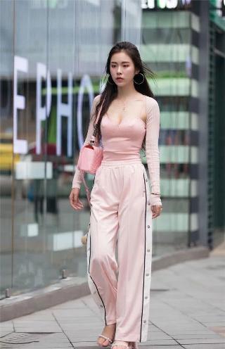 英超最新比分及积分榜