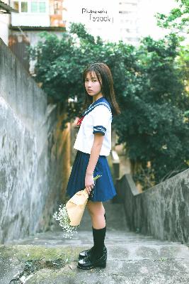 片多多影视电视剧亲朋满座