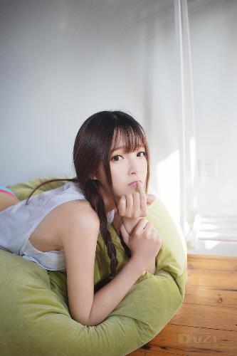 潮湿的猫1982年意大利