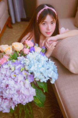 女朋友的丰满妈咪