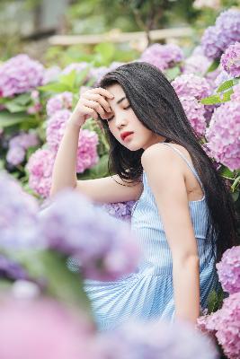 片多多影视电视剧亲朋满座